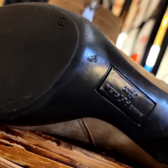 ANNE KLEIN AK7 SERNIO LEATHER FLEX ANKLE BOOTIES/SIZE 6M - Picture 8 of 9